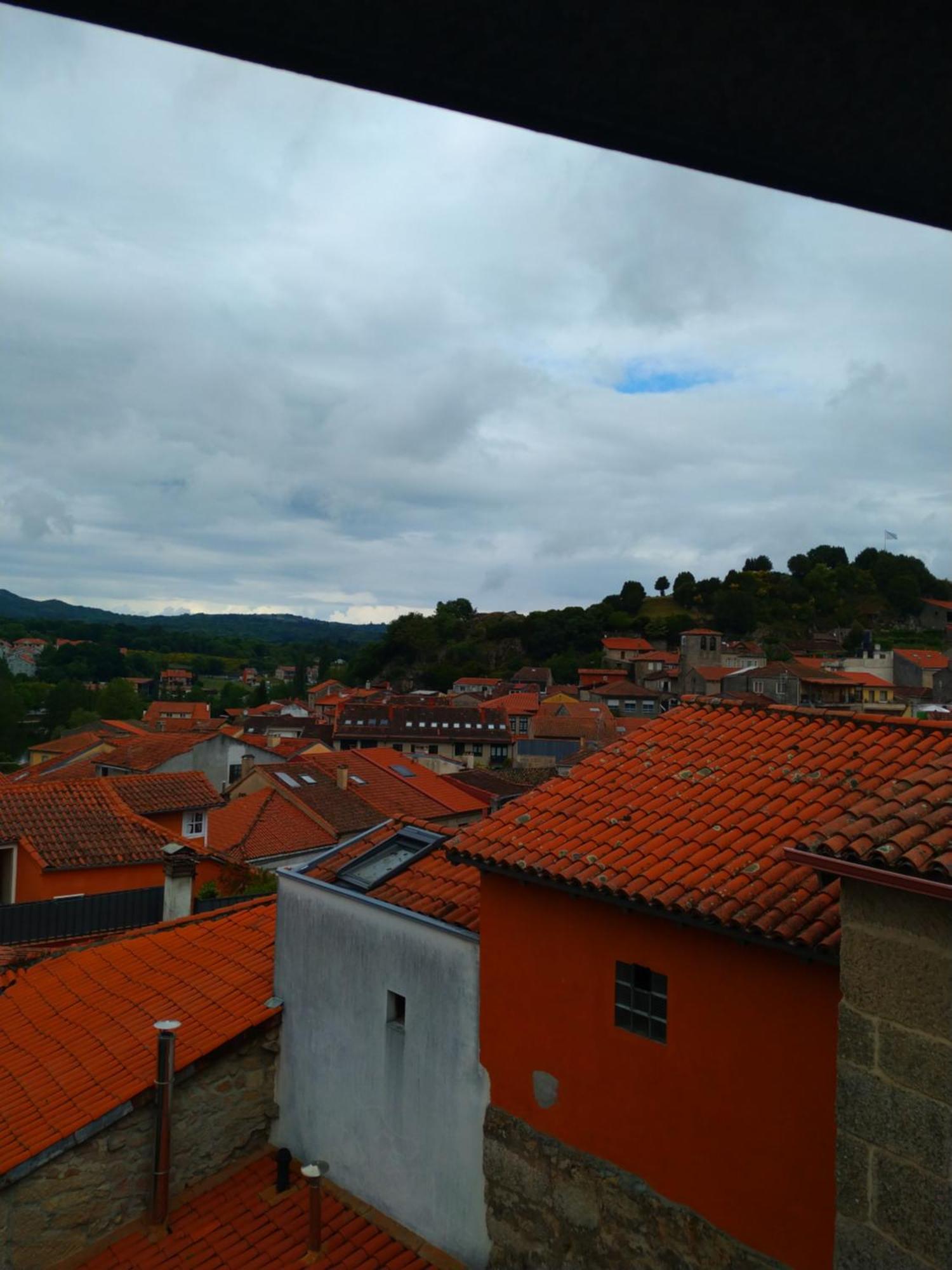 Pension Rural Pallabarro Allariz Bagian luar foto
